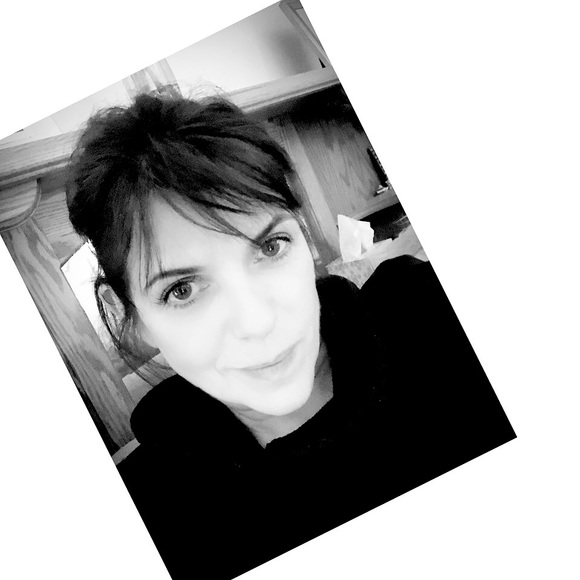 Meet your Posher, Josephine - Picture 1 of 1